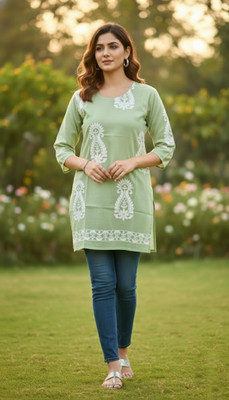 sanaAura Women Embroidered, Chikan Embroidery, Embellished Straight Kurta(Purple)