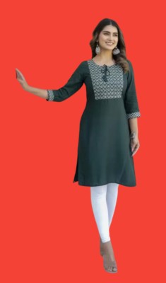 Vinhuk Gift Women Embroidered Straight Kurta(Green)