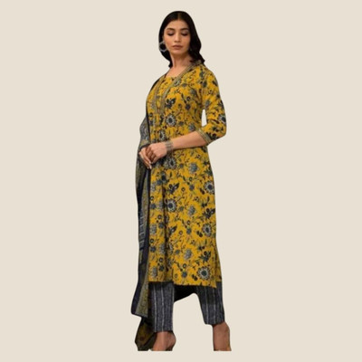HouseOfCommon Women Solid Straight Kurta(Yellow)