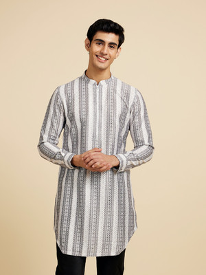 DIWAS by Manyavar Men Self Design Straight Kurta(White)
