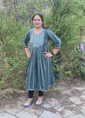 VIMOO Women Embroidered A-line Kurta(Multicolor)