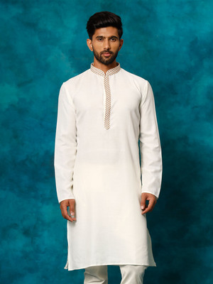 VASTRAMAY Men Embroidered A-line Kurta(White)