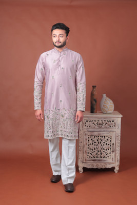 Varbandhan Men Embroidered Straight Kurta(Pink)