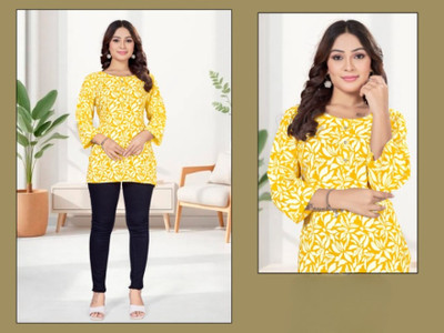 SuRamni Women Floral Print, Printed Straight Kurta(Yellow)