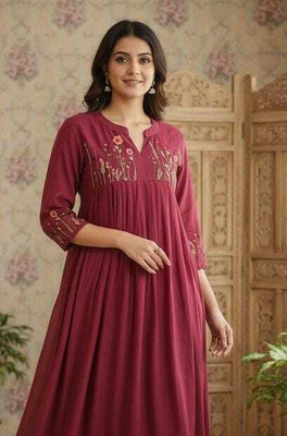 BEE STUDIO COLLECTIONS Women Embroidered Flared Kurta(Maroon)
