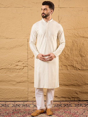 House of Pataudi Men Solid Straight Kurta(White)