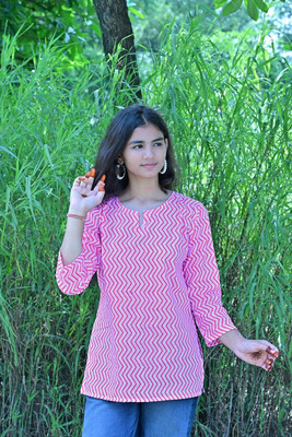 Anokhaa creations Women Geometric Print Straight Kurta(Pink)