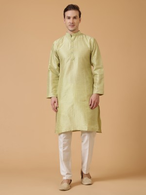 NIVATEX Men Woven Design Straight Kurta(Light Green)