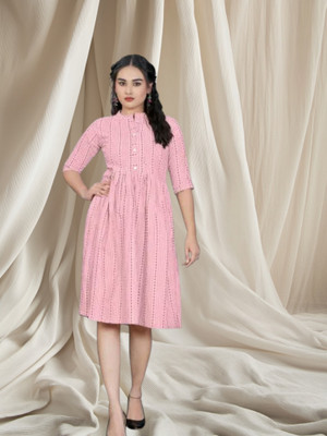 Rangrasiya Texc Women Printed Anarkali Kurta(Pink)