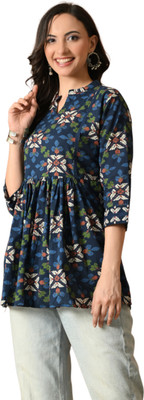 KAAHEERA Women Floral Print Straight Kurta(Blue)