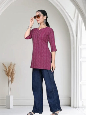 texpa Women Printed Straight Kurta(Purple)