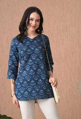 Anmi Floral Print Women Straight Kurta(Blue)