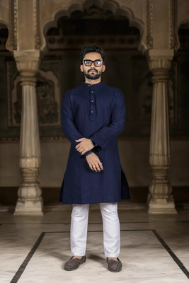 DHASU TRENDZ Men Solid Straight Kurta(Blue)