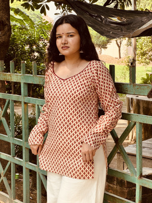 VASHTI BY ANUPAMA Women Geometric Print, Block Print Straight Kurta(Beige)