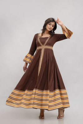 jaipurite Women Paisley Frontslit Kurta(Brown)