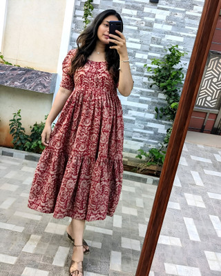 Sangawat Women Printed Anarkali Kurta(Maroon)