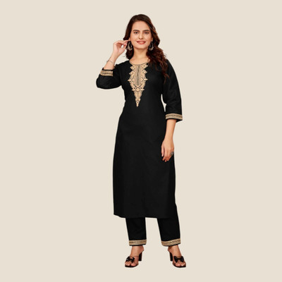 RISHABH FASHION Women Printed Flared Kurta(Black)