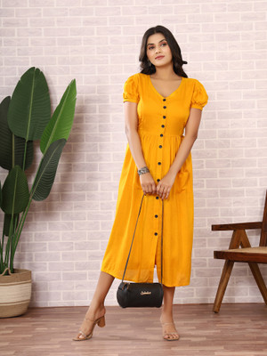 Saddiqa Creation Women Solid A-line Kurta(Yellow)