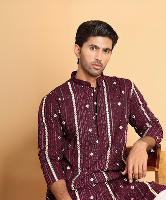 ANOUK Men Embroidered Straight Kurta(Purple)