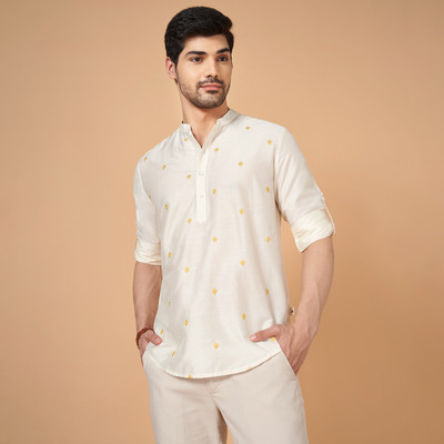 Indus Route by Pantaloons Men Printed Straight Kurta(Beige)