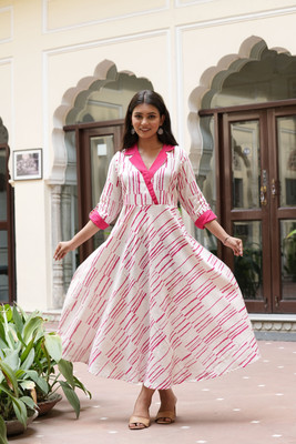 Yash Gallery Women Geometric Print Anarkali Kurta(Pink)