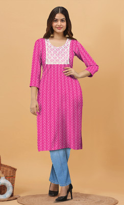 HouseOfCommon Women Checkered Straight Kurta(Pink)