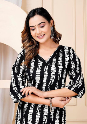 ANEBIQ CREATION Women Printed A-line Kurta(Black)