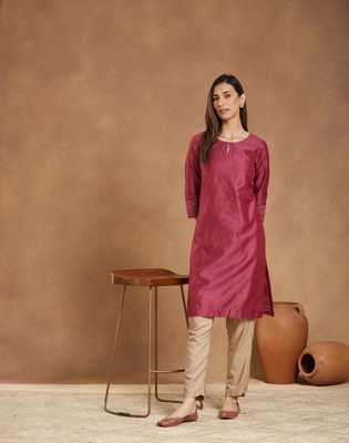 Fabindia Women Embroidered Straight Kurta(Maroon)