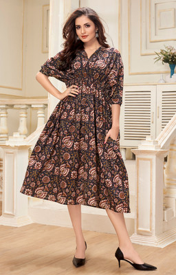 Saanjh Women Printed, Floral Print Flared Kurta(Brown)