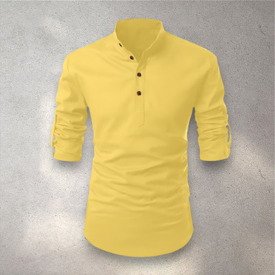 Svatantra Men Solid Straight Kurta(Yellow)
