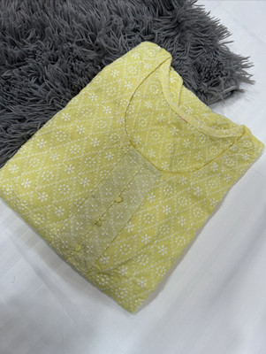 Banaras silk palace Women Chikan Embroidery Straight Kurta(Gold)