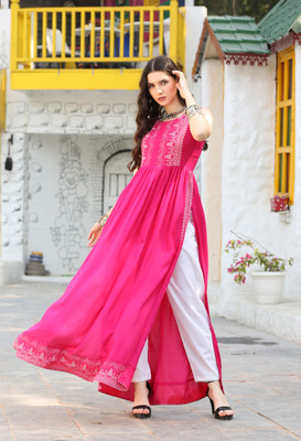 STRAYLO Women Embroidered Anarkali Kurta(Pink)