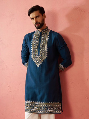 VASTRAMAY Men Embroidered Straight Kurta(Green)