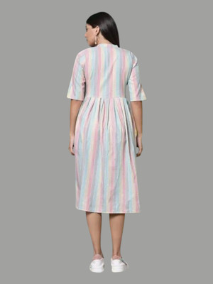 Houseofcommonv Women Striped A-line Kurta(White)