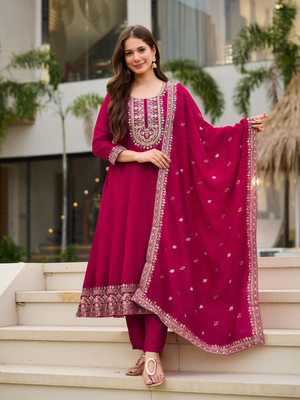 Tasrika Embroidered Kurta, Trouser/Pant & Dupatta Set