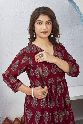 sky fab Women Printed Anarkali Kurta(Maroon)