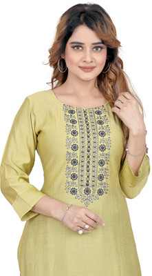Desidrapes Women Embroidered Straight Kurta(Yellow)