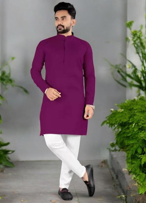 HouseOfCommon Men Solid Straight Kurta(Purple)