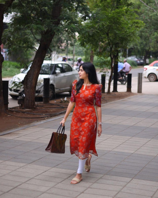 bindudi Women Floral Print A-line Kurta(Red)