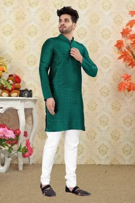 malti Men Self Design Straight Kurta(Green)