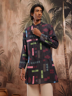 Sangria Men Printed A-line Kurta(Black)