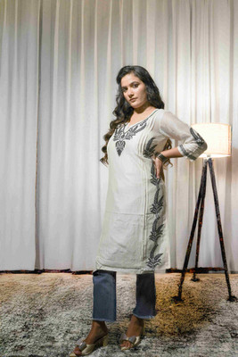 dhagaeawadh Women Embroidered A-line Kurta(White)