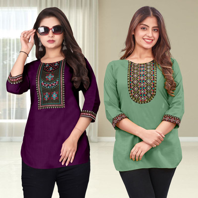 FSR Women Solid Straight Kurta(Purple, Green)