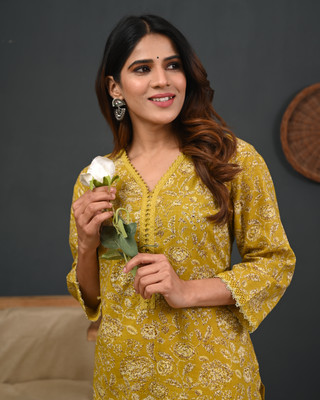 Rimeline Women Floral Print A-line Kurta(Yellow)