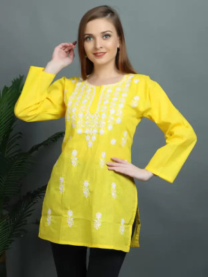 Nazaqat Women Embroidered, Chikan Embroidery, Self Design Straight Kurta(Yellow)