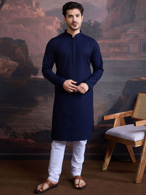House of Pataudi Men Floral Print Straight Kurta(Blue)
