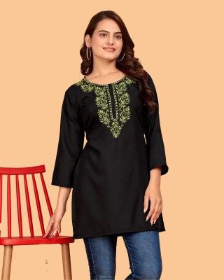 DharmHouse Women Chikan Embroidery Straight Kurta(Black)