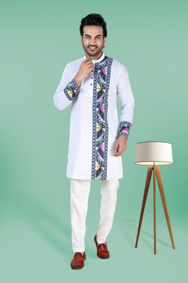 Ashoka Men Self Design Straight Kurta(White, Black)