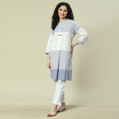 RANGRITI Women Dyed/Ombre Straight Kurta(White)