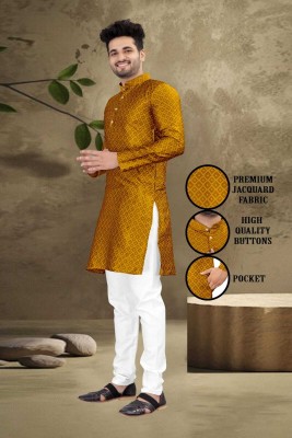 Mysia Men Woven Design Straight Kurta(Brown)